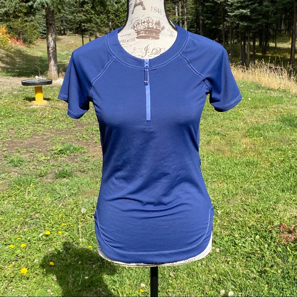 Title Nine golf T shirt Top sz Small